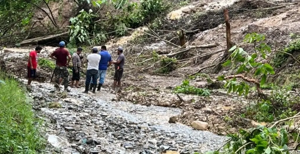 Imagen Piden apoyo urgente para comunidades en Texcatepec, Veracruz 