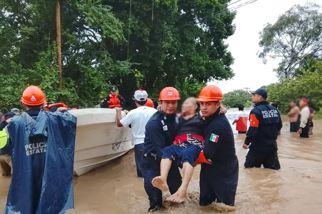 Imagen Sube a 6 la cifra de muertos por lluvias e inundaciones al norte de Veracruz
