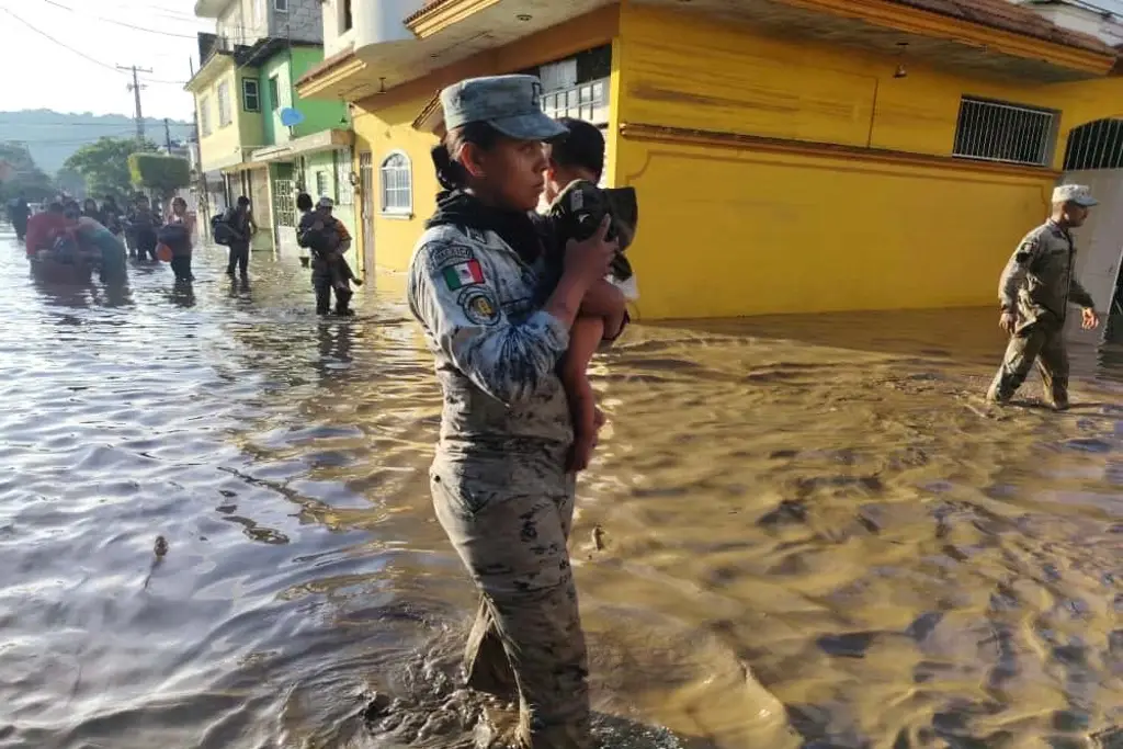 Imagen Suman 41 muertos por 'lluvias intensas' en 5 estados de México; 15 en Veracruz
