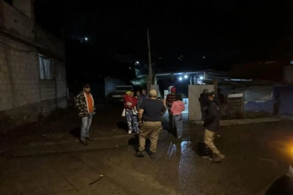 Imagen Así fue la fuga de gas en instalaciones de Pemex en Ciudad Mendoza, Veracruz 
