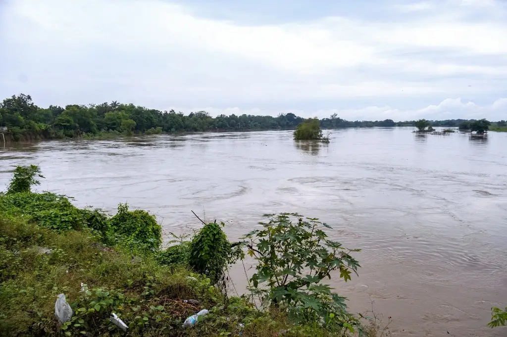 Imagen Habitantes de El Higo claman ayuda: siguen bajo el agua