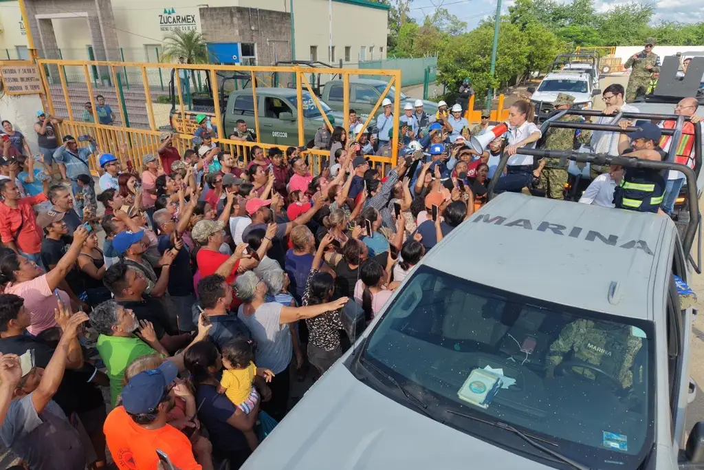 Imagen Así fue el recorrido de Sheinbaum en localidades de Hidalgo y Veracruz afectadas por inundaciones