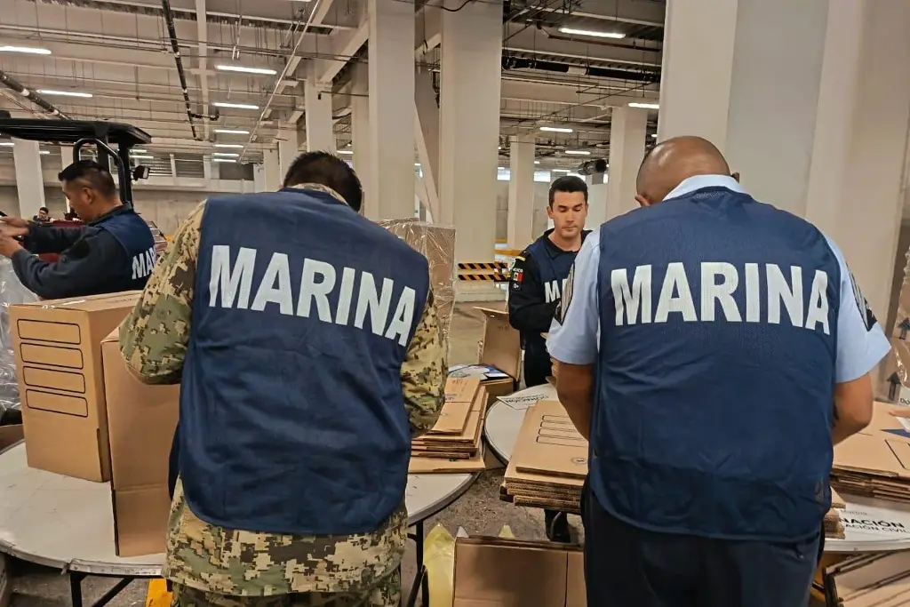 Marina fortalece ayuda humanitaria a municipios afectados por inundación