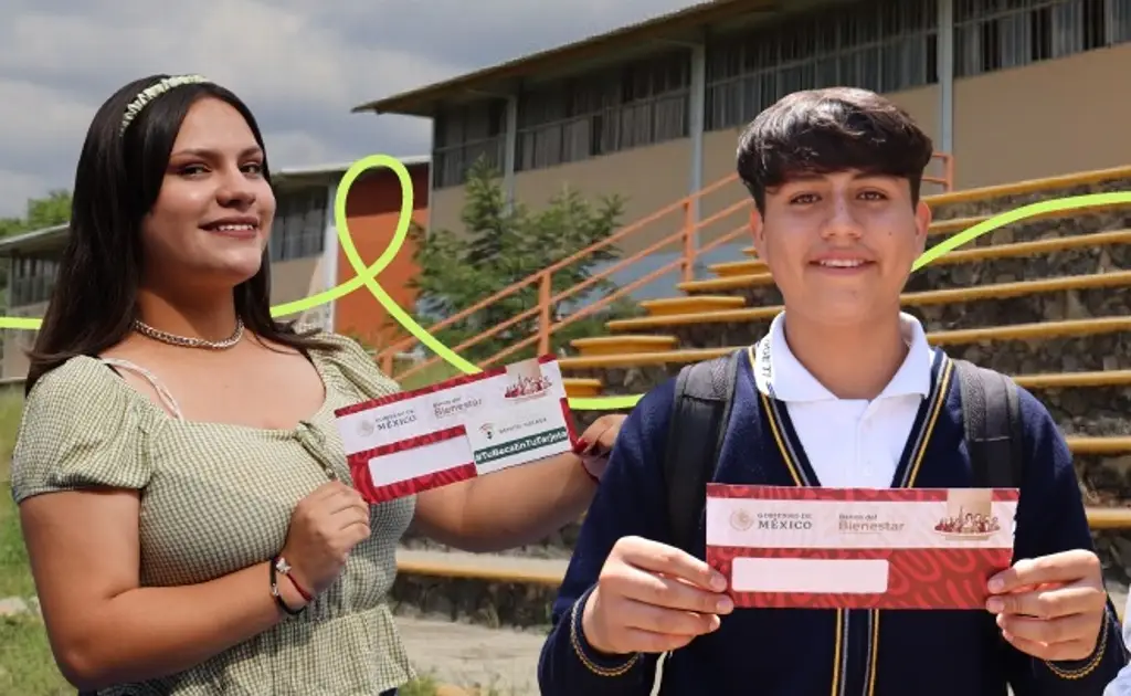 Imagen Adelantan pago de becas Benito Juárez y Jóvenes Escribiendo el Futuro en Veracruz ¿Cuándo?
