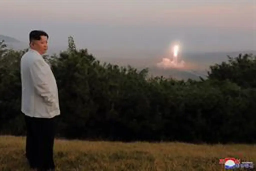 Imagen Norcorea lanza varios misiles balísticos de corto alcance antes de visita de Trump al Corea del Sur