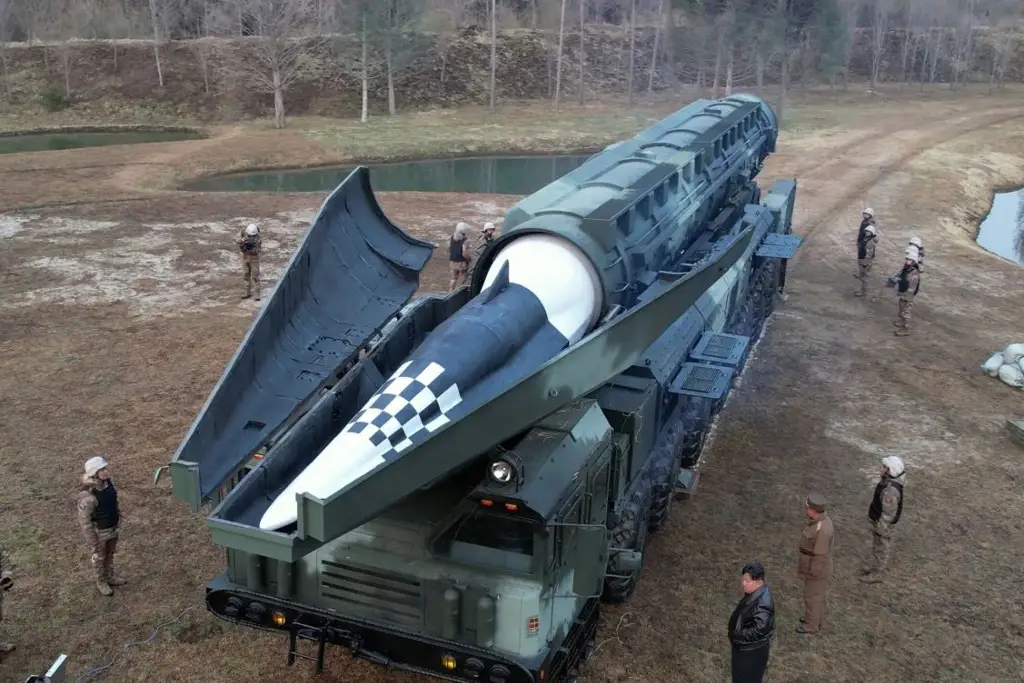 Imagen Corea del Norte asegura que probó lanzamiento de nuevos misiles hipersónicos