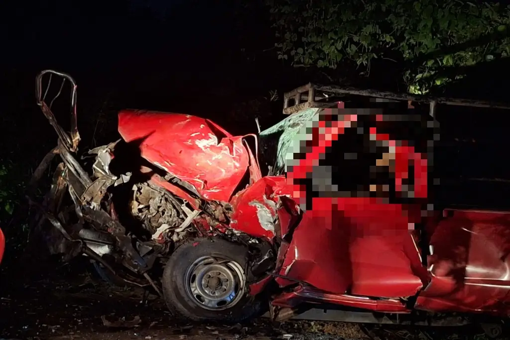 Imagen Padre e hijo mueren en fatal accidente en carretera al puerto de Veracruz