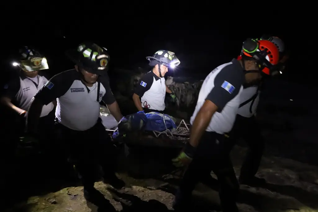 Imagen Hallan ocho cadáveres envueltos en bolsas y atados de pies y manos en Guatemala