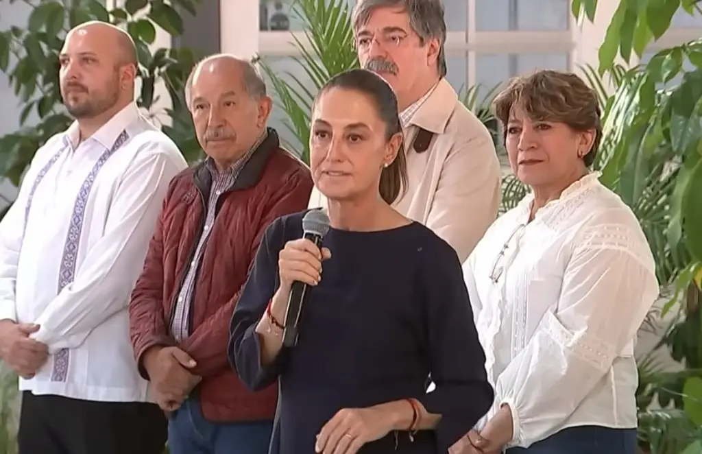 Imagen La 4T se trata de regresar derechos al pueblo; 'no son privilegios ni mercancías', afirma Sheinbaum