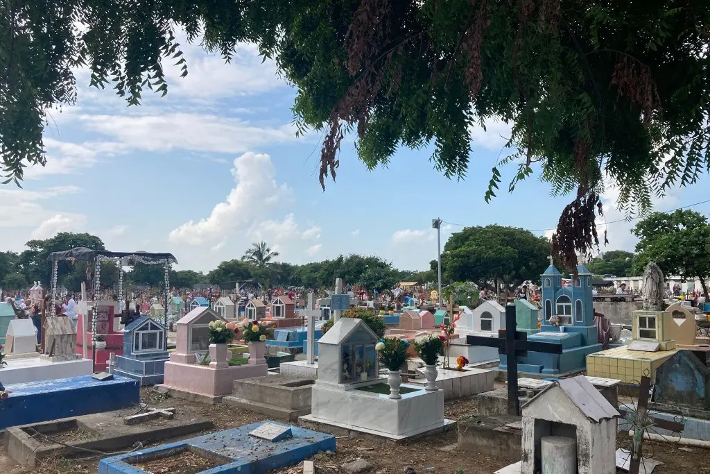 Imagen Estas son las cosas que están prohibidas ingresar a Cementerios de Veracruz