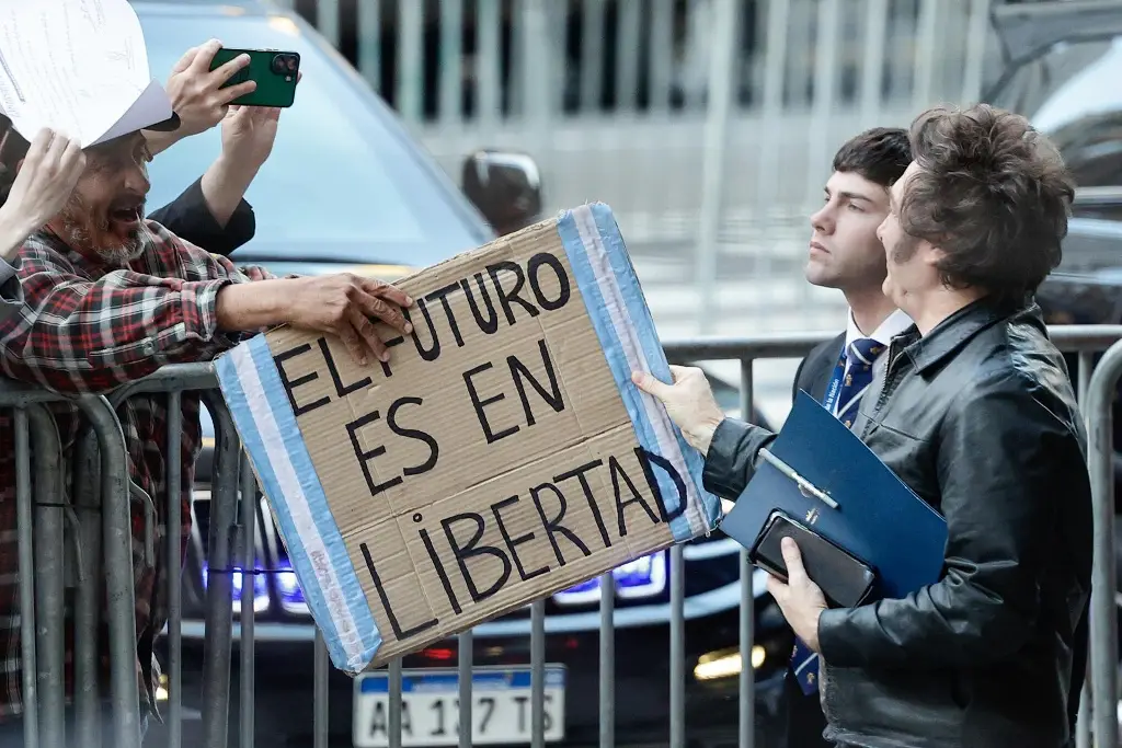 Partido de Milei gana las elecciones legislativas en Argentina