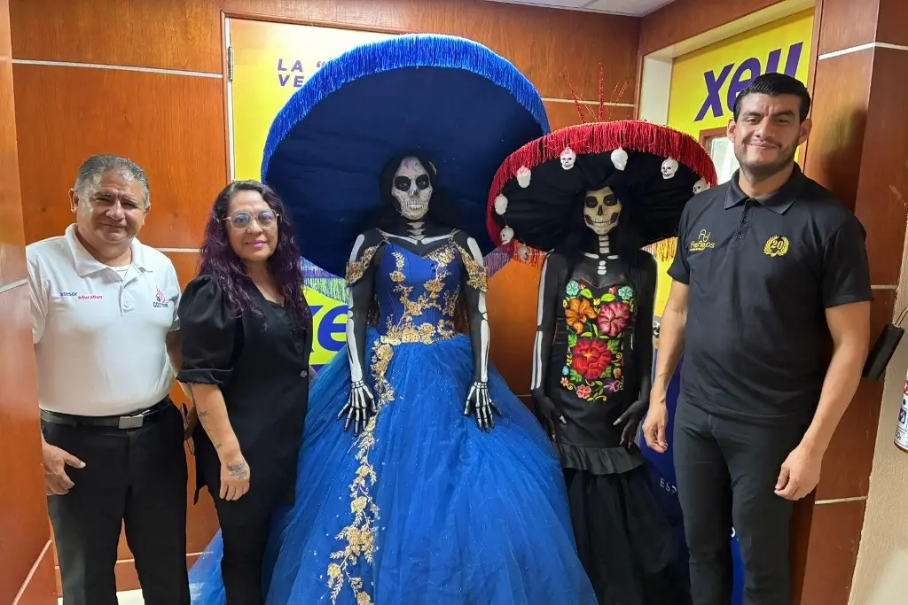 Imagen Las Catrinas llegan a XEU para invitar su un Fashion Show en Independencia peatonal