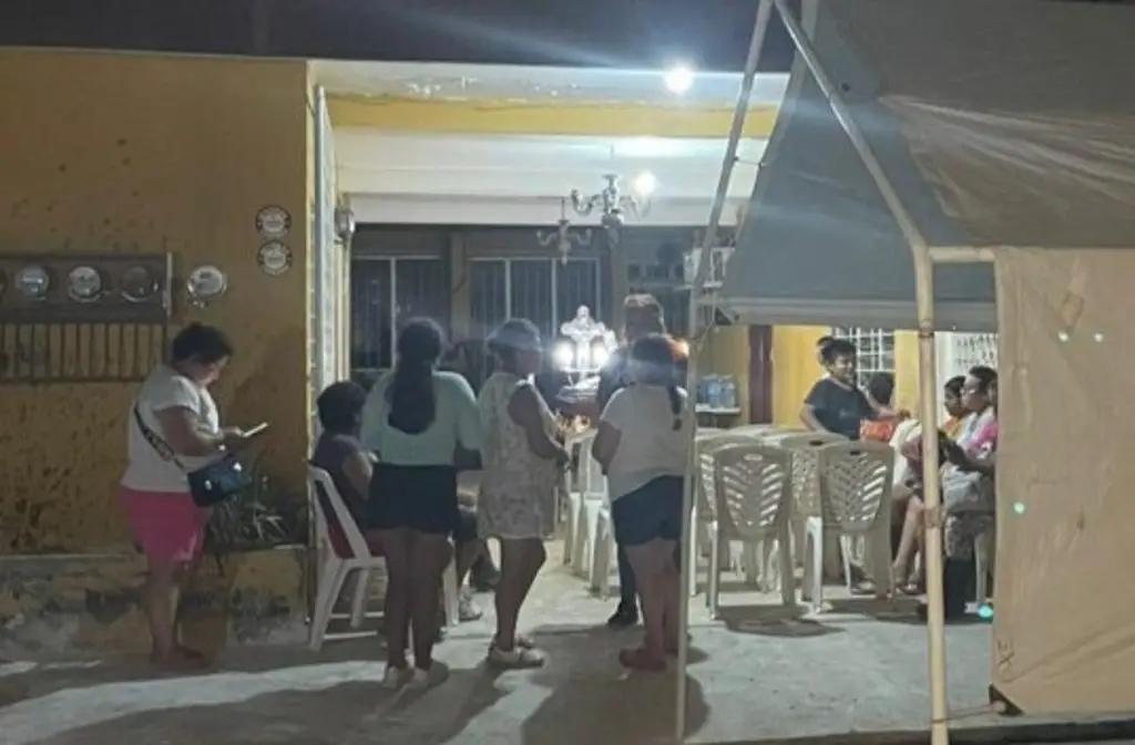 Imagen Dan último adiós a doña Elodia en Poza Rica, Veracruz