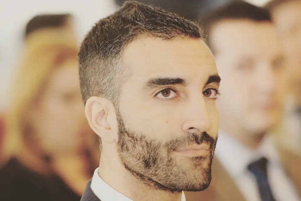 Imagen Simón Levy niega haber sido detenido; acusa que sufrió ataque armado