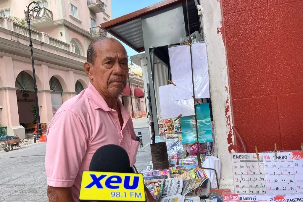 Imagen Conoce el puesto de periódicos con más de 100 años en el Centro de Veracruz