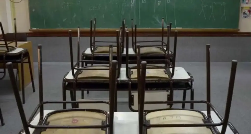 Imagen Suspenden actividades académicas en escuelas de Veracruz, ¿Por qué?