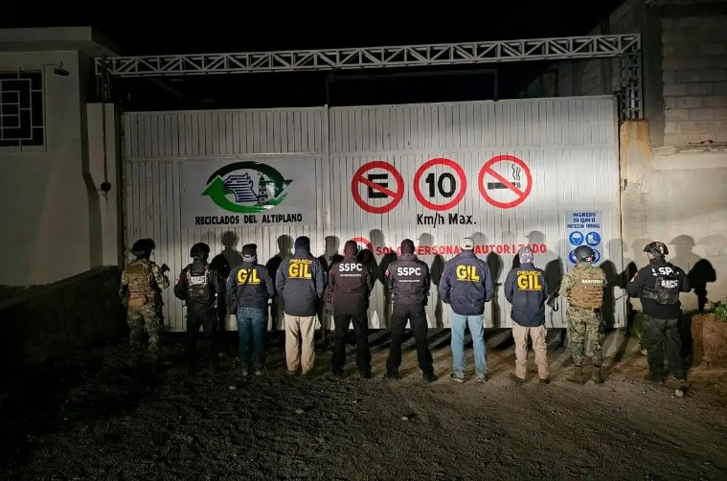 Imagen Aseguran 250 mil litros de combustible ilegal en Perote, Veracruz; hay 8 detenidos