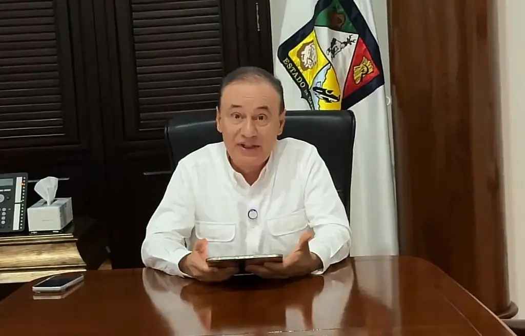 Imagen Hay 23 muertos por incendio en tienda Waldo's, confirma gobernador de Sonora