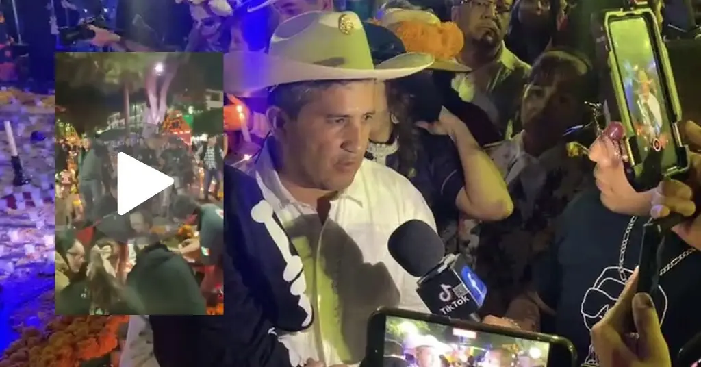 Imagen Graban momento del ataque contra Carlos Manzo; presunto agresor fue abatido a un lado