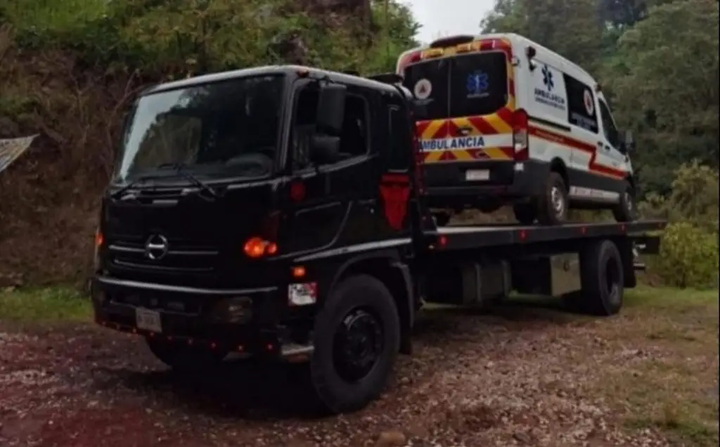 Imagen Roban ambulancia de las instalaciones de PC Municipal de Xalapa; hay un detenido