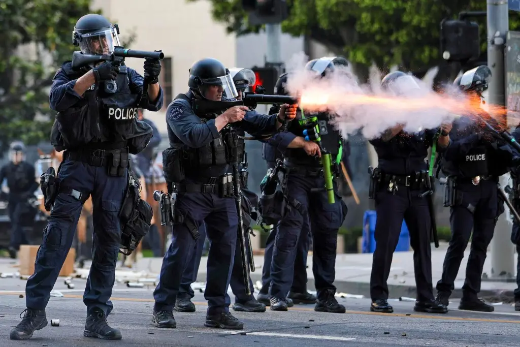 Imagen Represión de protestas contra ICE en California sentaron precedente de abusos: HRW