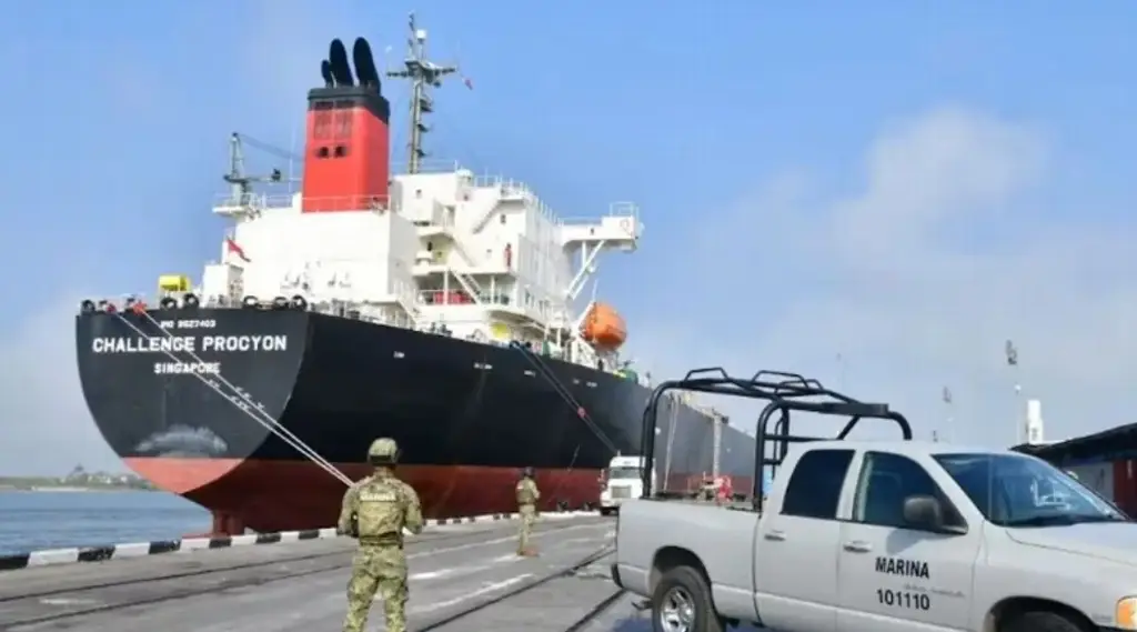 Imagen FGR pide nueva orden de aprehensión contra sobrino de exsecretario de Marina