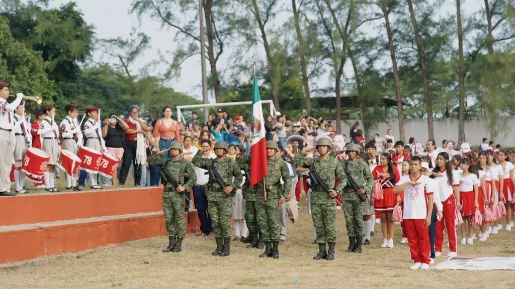 Imagen Invitan a presenciar el desfile cívico de Tejería este 20 de Noviembre