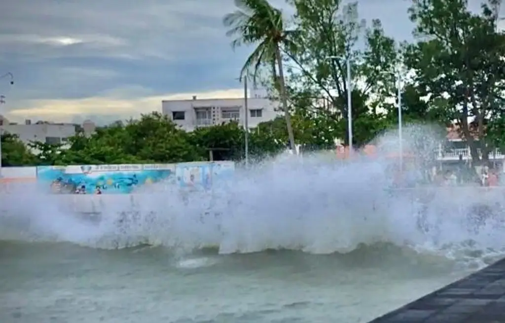 Imagen A esta hora del lunes se prevé ingreso del Frente Frío 13 a Veracruz - Boca del Río