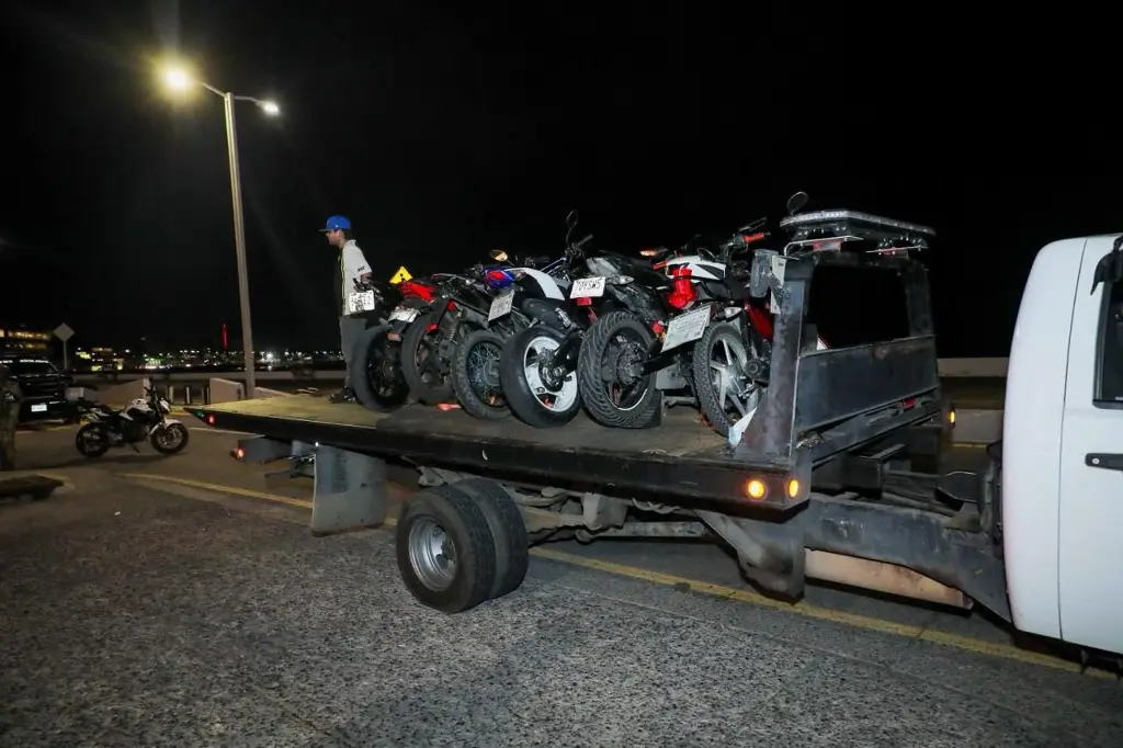 Imagen Realizan operativo de revisión de motocicletas en Boca del Río 