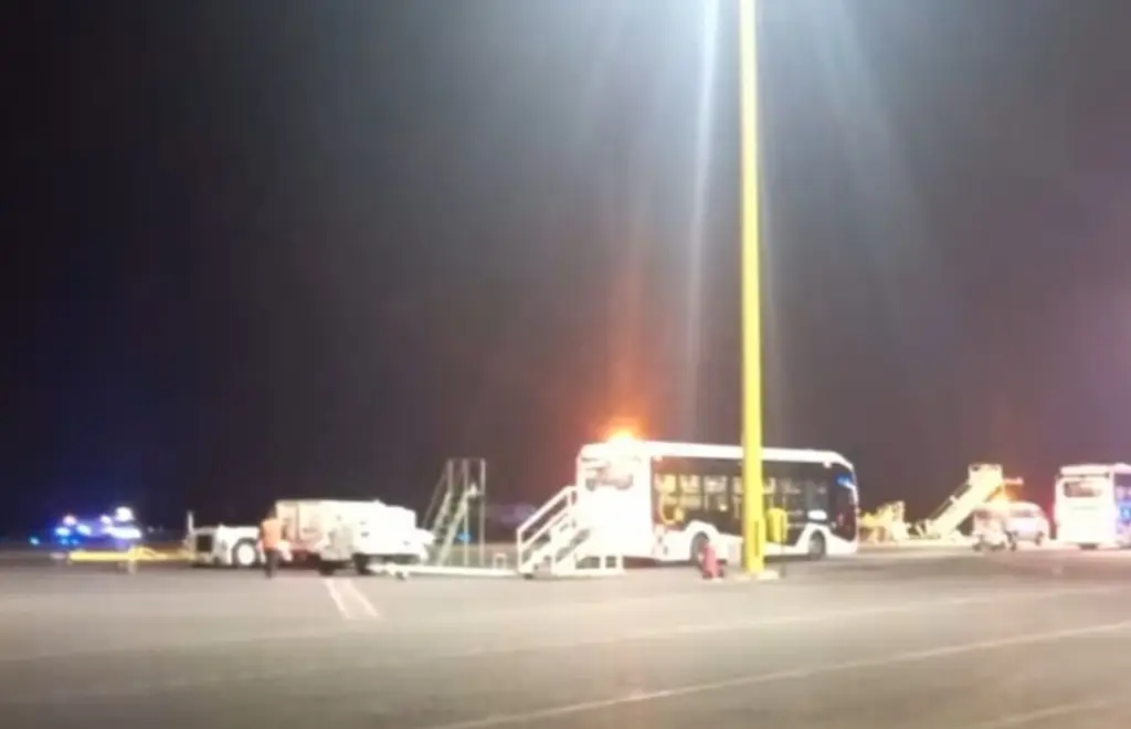 Vuelo de Tijuana a Veracruz aterriza de emergencia en Monterrey por supuesta amenaza