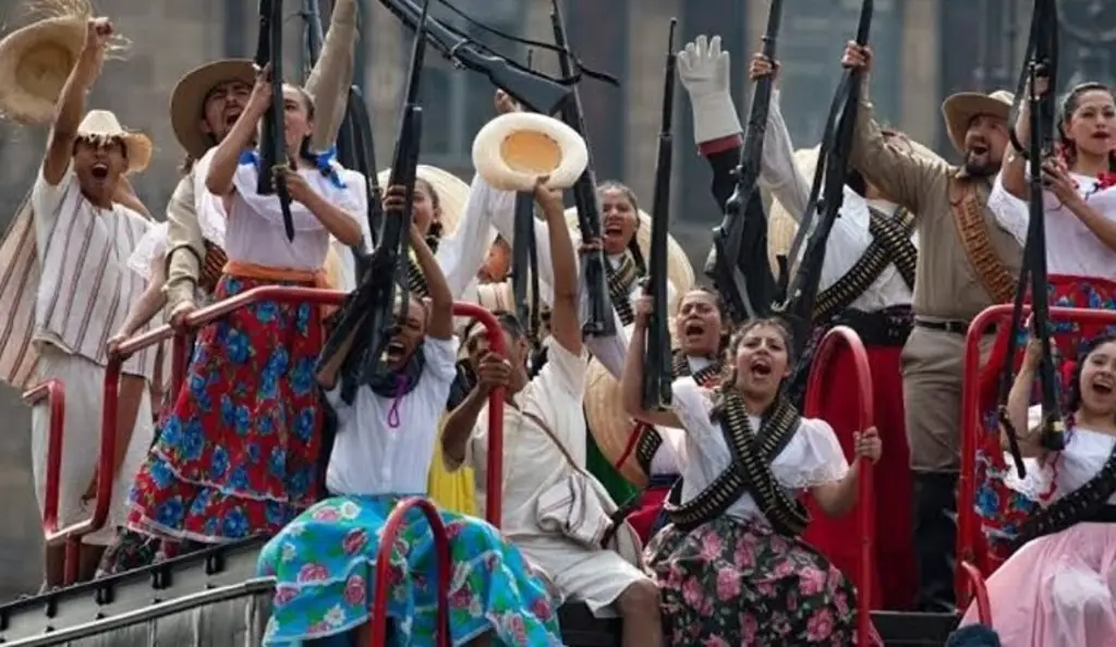 Imagen Suspenden desfile de Revolución Mexicana en Uruapan, Michoacán; esta es la razón