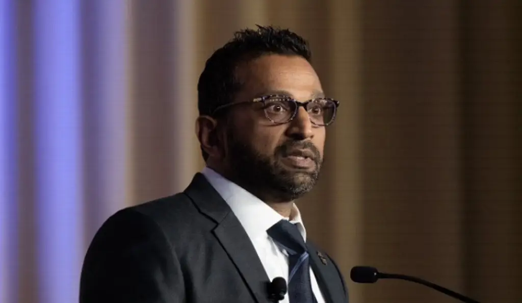 Imagen FBI anuncia acuerdo con China para controlar precursores de fentanilo y desmantelar redes de tráfico