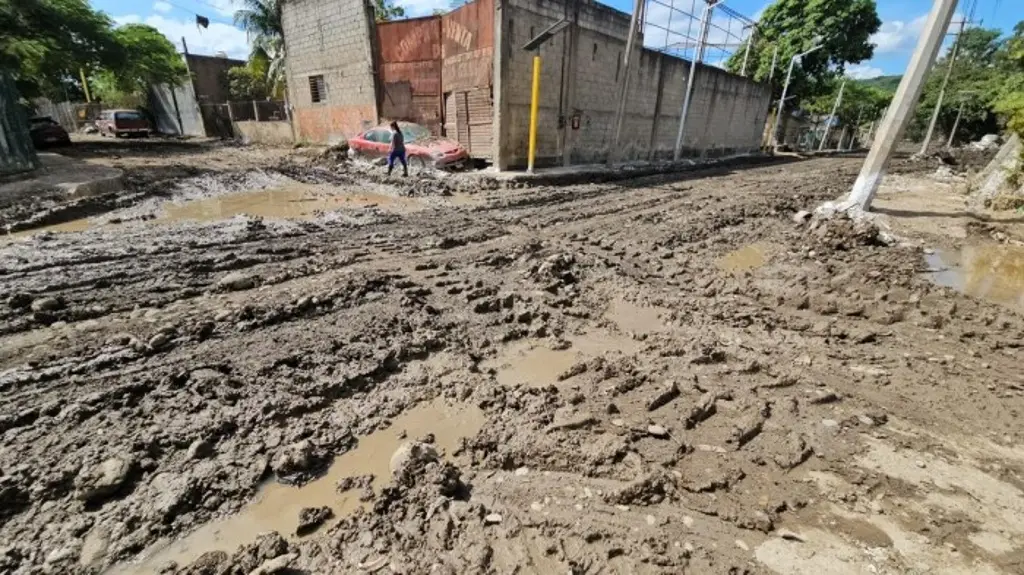 Concluye limpieza al norte de Veracruz; aún hay 3 comunidades sin acceso