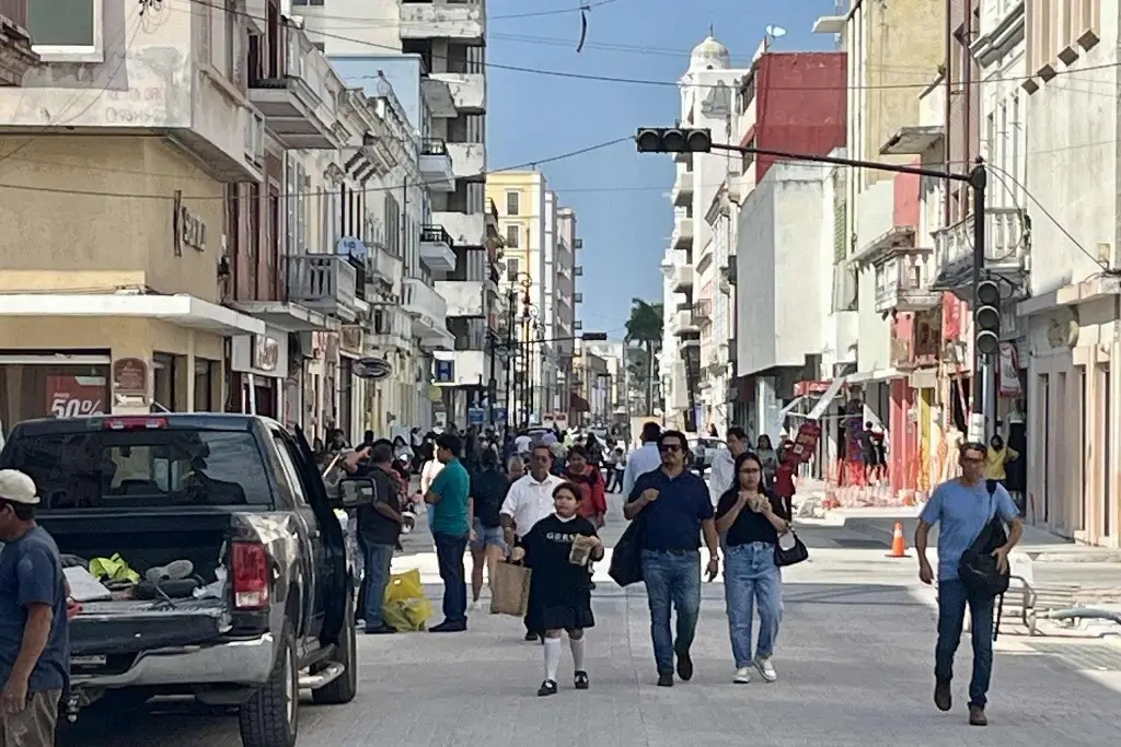 Imagen Estos días, toda la avenida Independencia en Veracruz será peatonal
