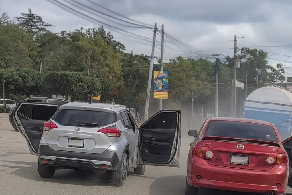 Imagen Discusión entre conductores termina en balacera; deja 3 lesionados detenidos  