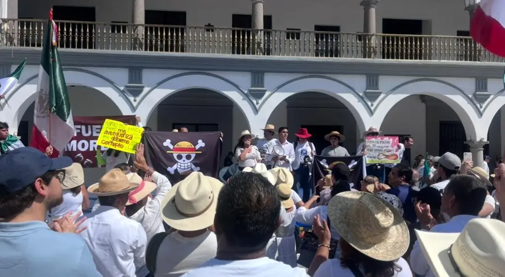 Imagen Así se vivió este sábado la  “Marcha de la generación Z”  en Veracruz
