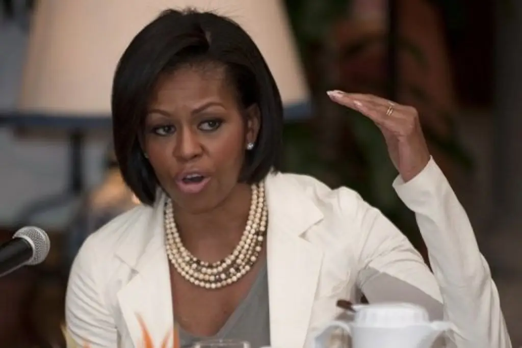 Imagen 'EU no está listo para una mujer presidenta', afirma Michelle Obama