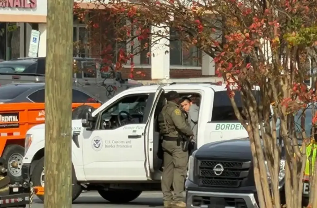 Imagen EU comienza el operativo migratorio 'La telaraña de Charlotte' en Carolina del Norte