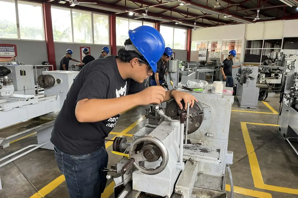 Imagen Alemania quiere talento veracruzano; lanza CECATI 42 convocatoria 