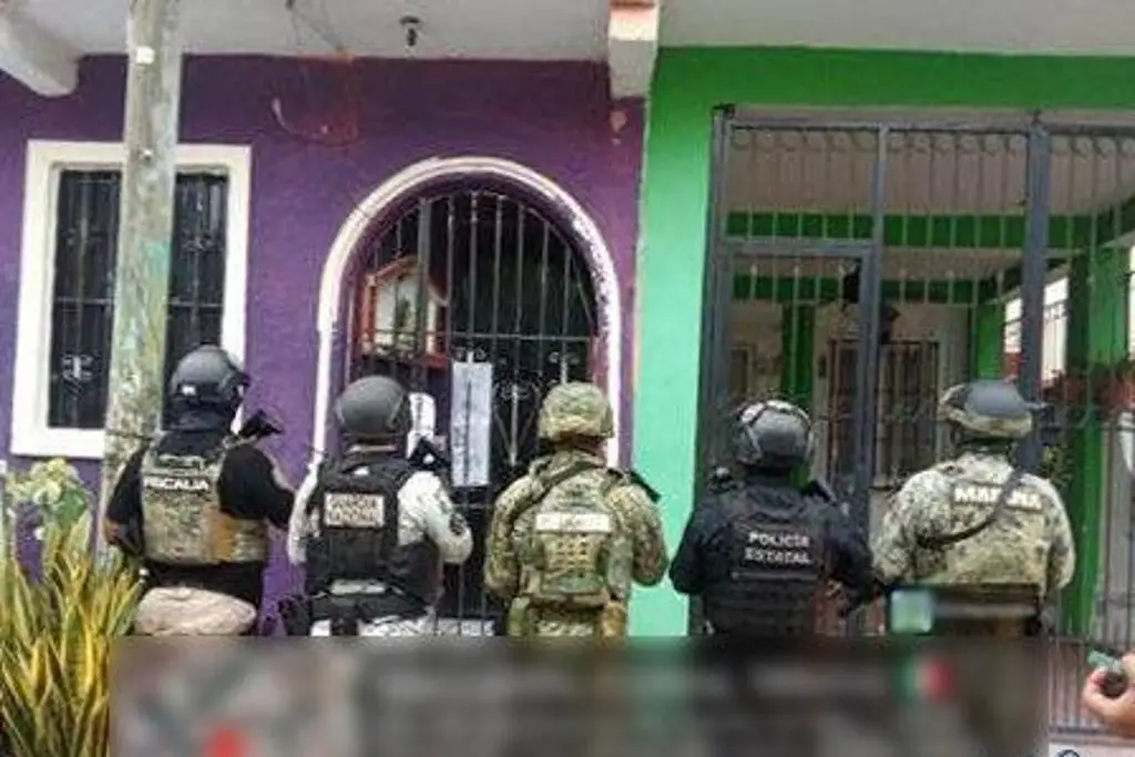 Imagen Detienen a 54 y les aseguran dr0gas y armas: Gabinete de Seguridad