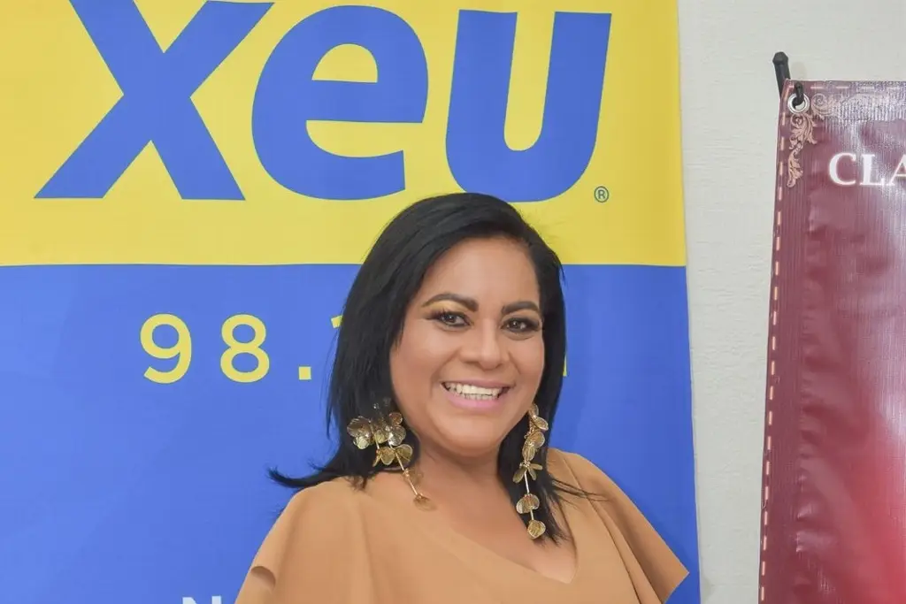 Imagen Claudia Menéndez, colaboradora de la XEU, dará concierto, checa dónde