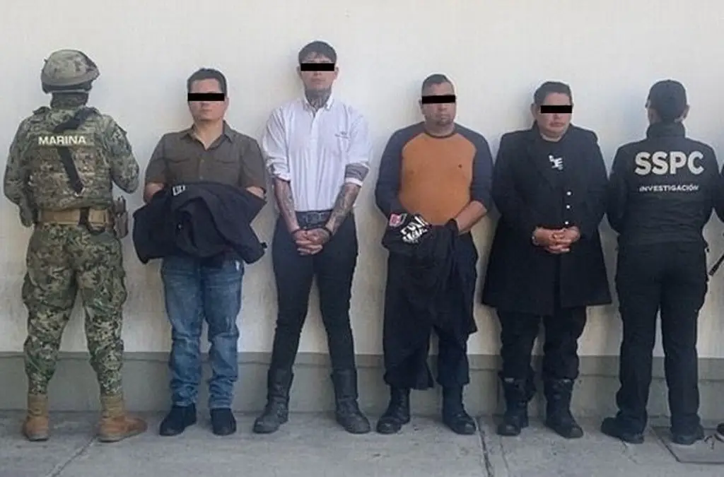 Imagen Detienen a cuatro policías vinculados a grupo delictivo en Jalisco