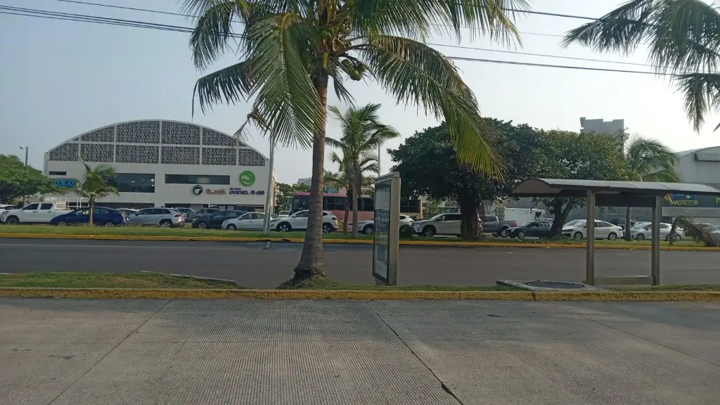 Tráfico pesado en la Riviera Veracruzana ¿Por qué?