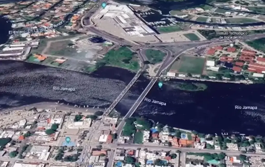 Imagen Piden anticipar salida por caos vial en la Riviera Veracruzana