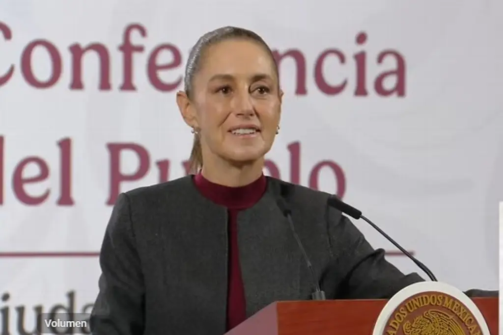 Sheinbaum felicita a Fátima Bosch tras coronarse como Miss Universo 2025