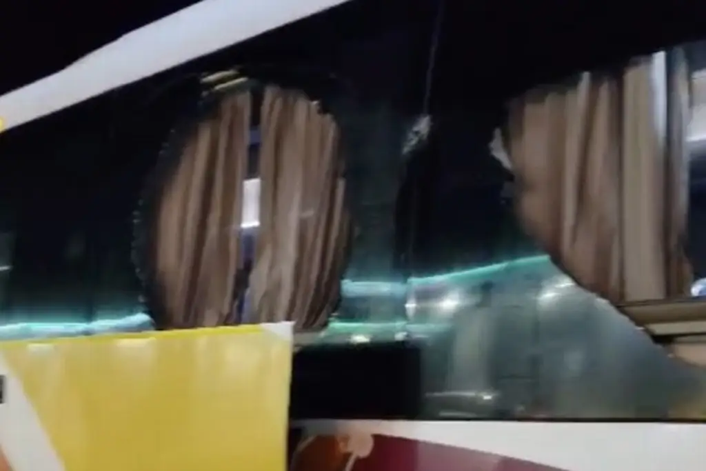 Imagen Ataque con rocas a autobús genera pánico en carretera de Veracruz