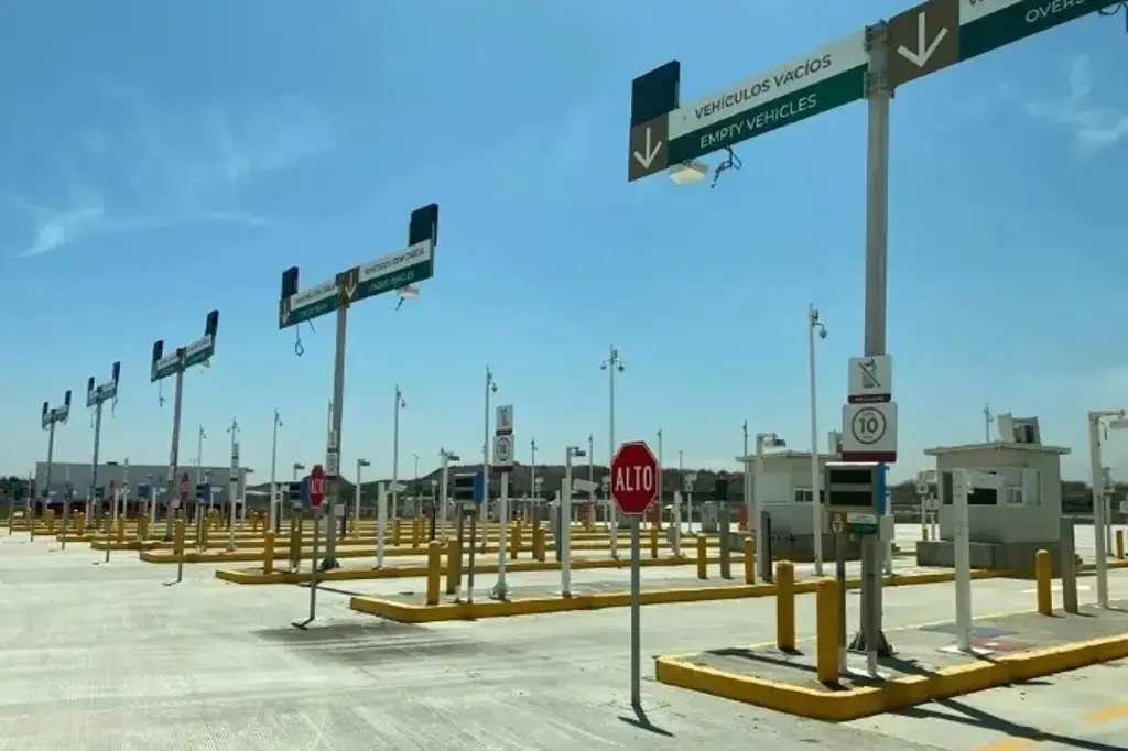 Imagen Nueva aduana de Veracruz es amplia y evitará que transporte pase por la ciudad: Sheinbaum