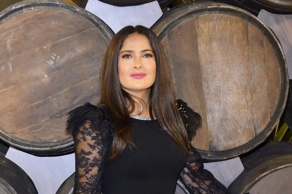 Salma Hayek filma nueva película en Veracruz