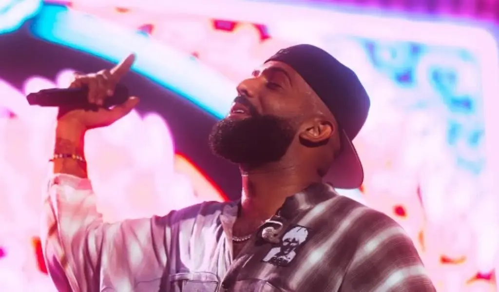 Imagen Eladio Carrión reúne a deportistas y artistas para celebrar concierto en Puerto Rico 