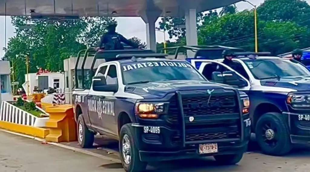 Imagen Con antimotines bloquean puente en Álamo, Veracruz; esta es la razón 